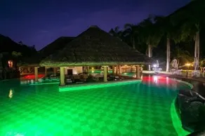 Le Domaine de La Réserve Hotel - Image 2