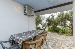 House Ivica - Image 4
