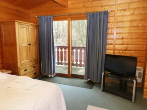 Red Kite Lodge - Image 4