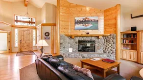 Hickory 26 4 Br home by RedAwning - Image 2