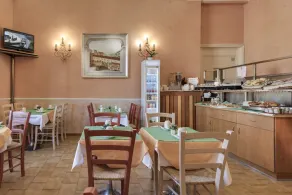 Hotel Olimpia - Image 2