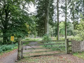 Garden Cottage - Image 3