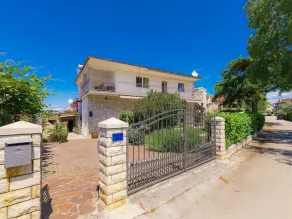Nika Umag in Umag With 1 Bedrooms and 1 5 Bathrooms - Image 3