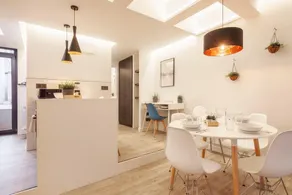 Mirasol apartament by Urban Hosts - Image 4