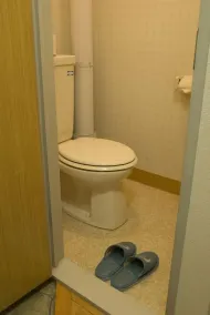 Aoi Hotel - Image 2