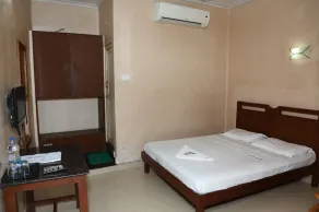 Chitra Lodge - Image 2