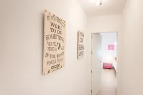 Beautiful & Cozy Apartment - Image 5