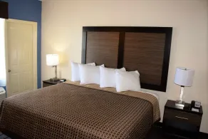 Hawthorn Suites by Windham Columbia - Image 2