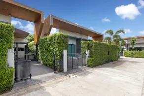 The 8 Pool Villa - Image 4