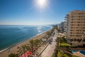 OleHolidays Diana Marbella centro Vistas al mar - Image 3