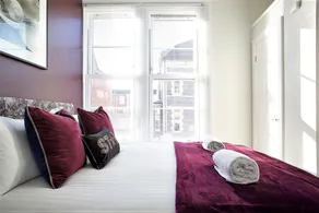 Your Apartment The Sunningdale - No 2 - Image 4