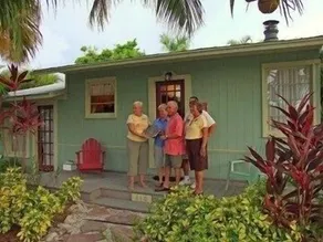 110 31st St 2 Bedroom Cottage by RedAwning - Image 3