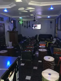 Purple Crown Hotel - Image 2