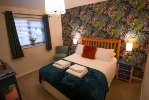 The Royal George - Image 4