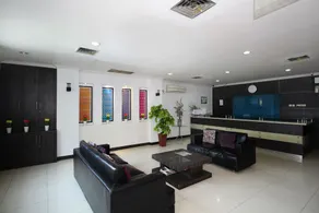 Airy Thamrin Kebon Kacang Empat 12 Jakarta - Image 4