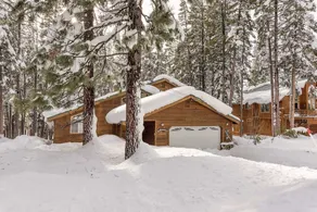 Tahoe Donner  â€“ Walk To Trout Creek 3 Bedroom Home - Image 4
