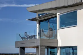 Luxe Haus - Image 5