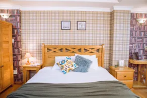 Joo House - Image 3