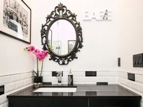 Trendy Queen West Loft - Image 5