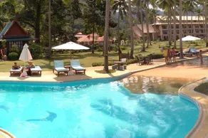 Chang Park Resort & Spa - Image 2