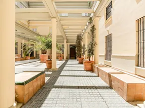 Comfy Holiday Home in Seville Near Town Centre - Image 2