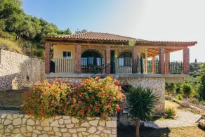 Fiore Levante Villas - Image 5