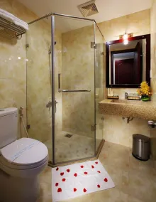 Fairy Bay Hotel - Image 2