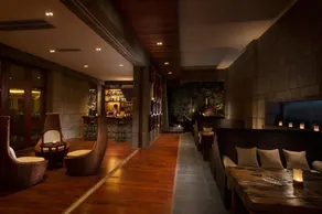 DoubleTree Resort by Hilton Hainan - Qixianling Hot Spring - Image 4