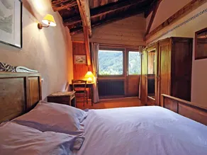 Superb Savoyard Traditional Chalet Located 500 m From the Slopes - Image 3