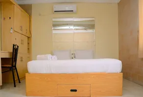Relax &Cozy 1BR Mediterania Gajah Mada By Travelio - Image 2