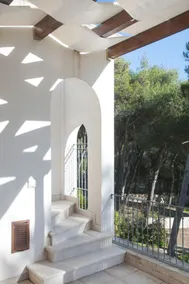 Caper Villa - Image 3