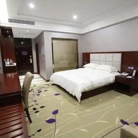 Baihe Hotel (Shunde Lecong Jiajucheng ) - Image 4
