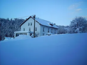 Magnifico appartamento adatto alle famiglie con giardino e barbecue | Vista sulla montagna | Accetta animali domestici - Image 4