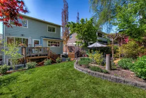 Lovely Laurelhurst - Music Room & Sunny Yard 3 Bedroom Home - Image 3