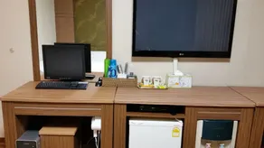 Olive Hotel - Image 2