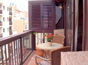 Voll ausgestattete geräumige Wohnung mit Terrasse | Meerblick | Neben dem Strand - Image 3