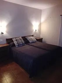 Apartaments Serrano - Image 2