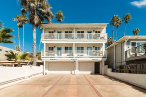 Pacific Villas: Unit 4 - Image 4