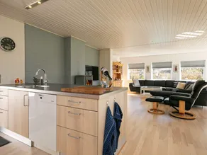 5 Person Holiday Home in Hals - Image 4