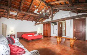 Nice Home in Fragneto Monforte With Wifi, Private Swimming Pool and 4 Bedrooms - Image 5