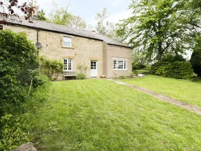 2 Redeswood Cottages - Image 2
