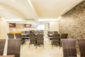 FabHotel Savoy Suites - Image 5