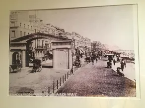 St Leonards Seaside Apartment - Image 5