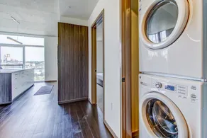 Pelicanstay at Pearl District - Image 3