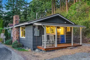 Beach And Blvd  Close To Sundin Beach 2 Bedroom Cabin - Image 4