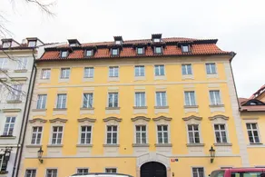 Attic Hroznova - Charles Bridge - Image 5