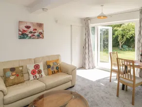 Orchard Annexe - Image 4