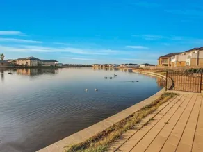 104 Sanctuary Lake Donatella Retreat - Image 4