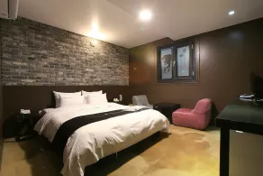 Pyeongtaek Tiffany Hotel - Image 4