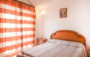 Nice Apartment in Reggio di Calabria With 2 Bedrooms and Wifi - Image 2